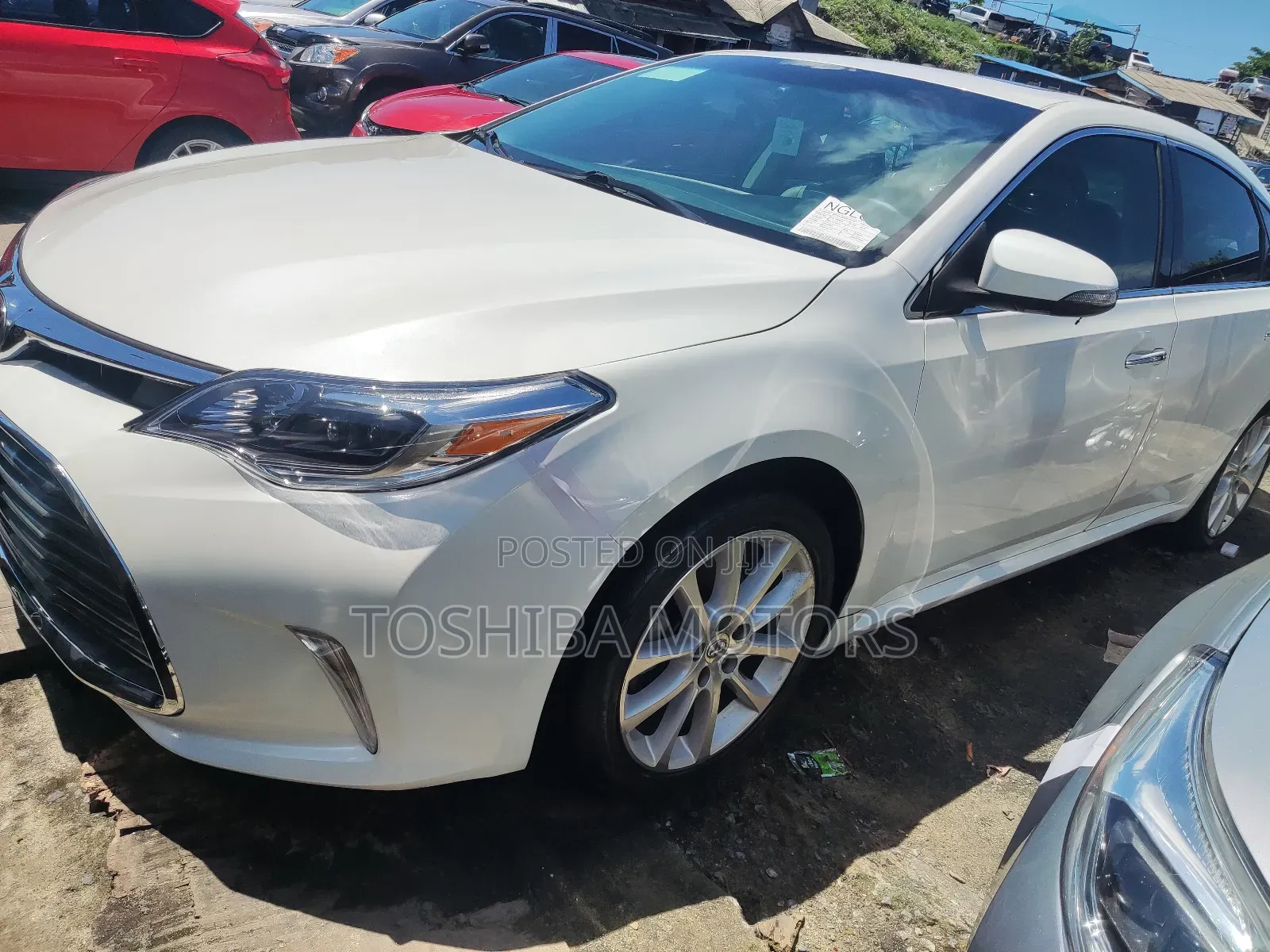Toyota Avalon 2014 White