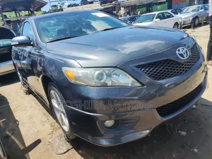 Toyota Camry 2010 Gray