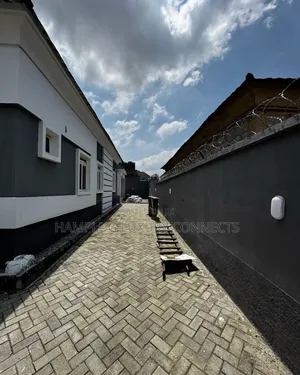 3bdrm Bungalow in Efeb Global Estate, Mbora for sale