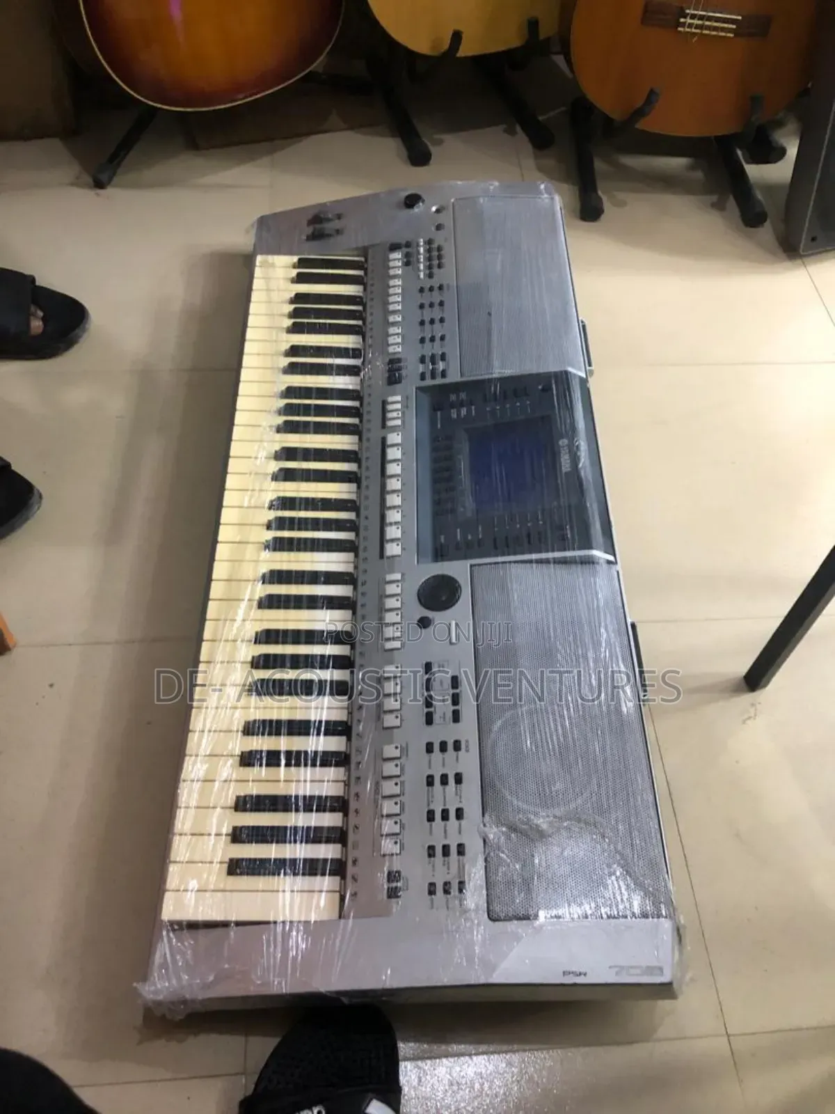 Direct Uk Used S900 Yamaha Keyboard