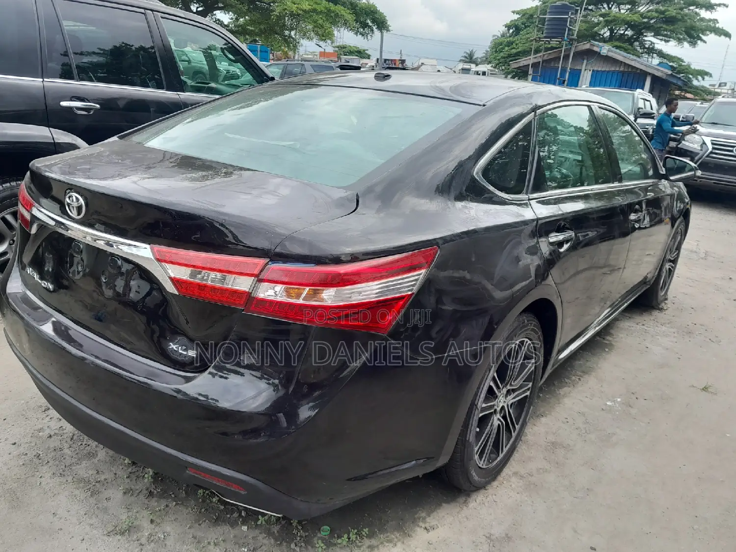 Toyota Avalon 2015 Black