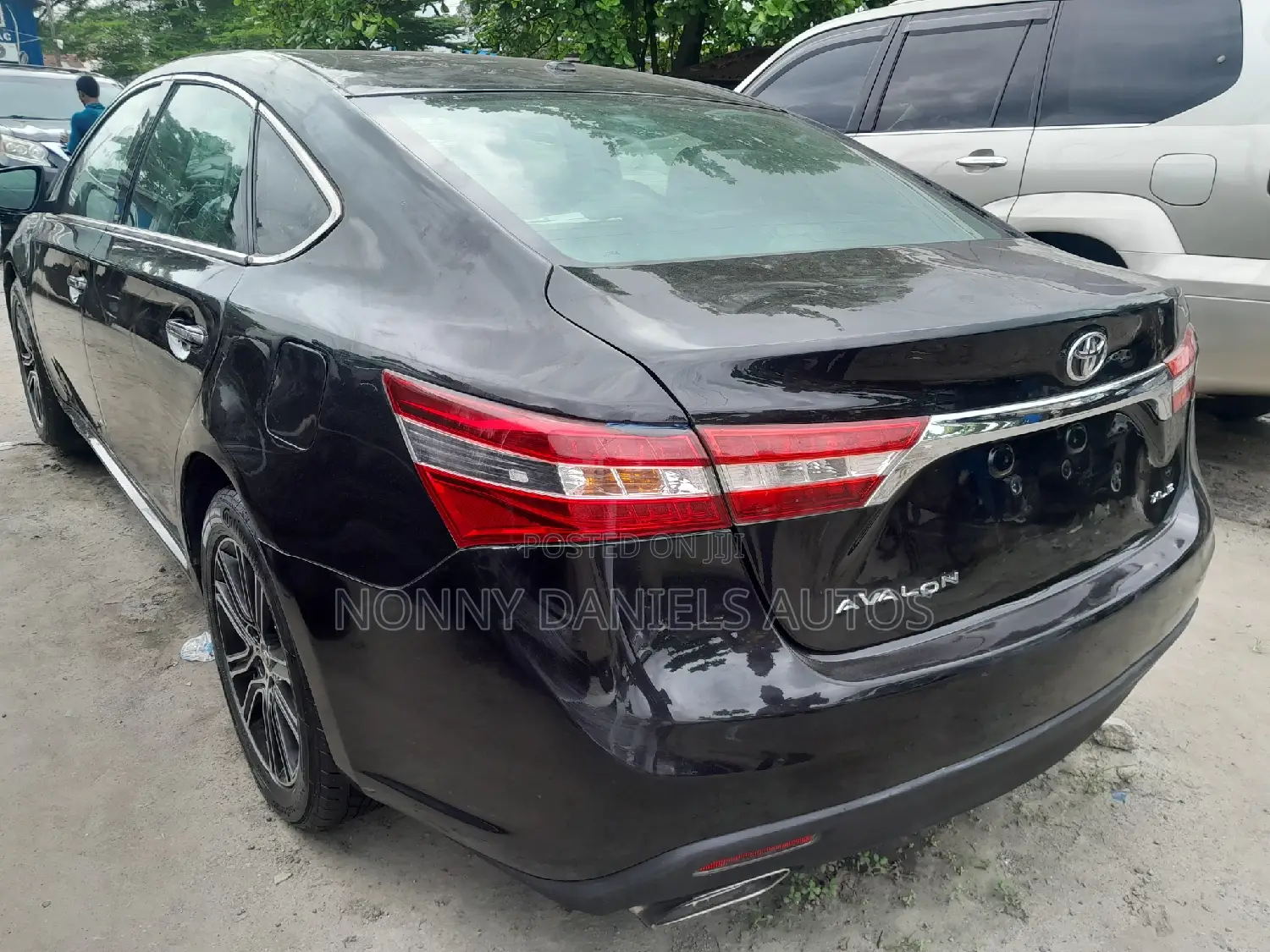 Toyota Avalon 2015 Black
