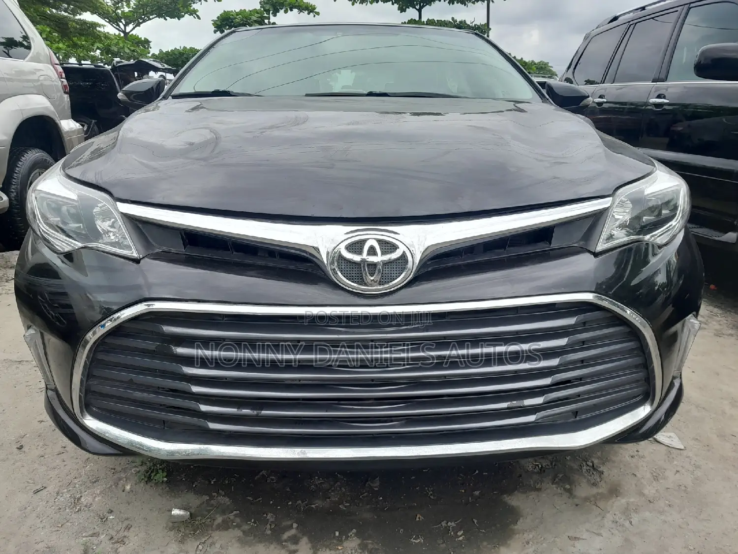 Toyota Avalon 2015 Black