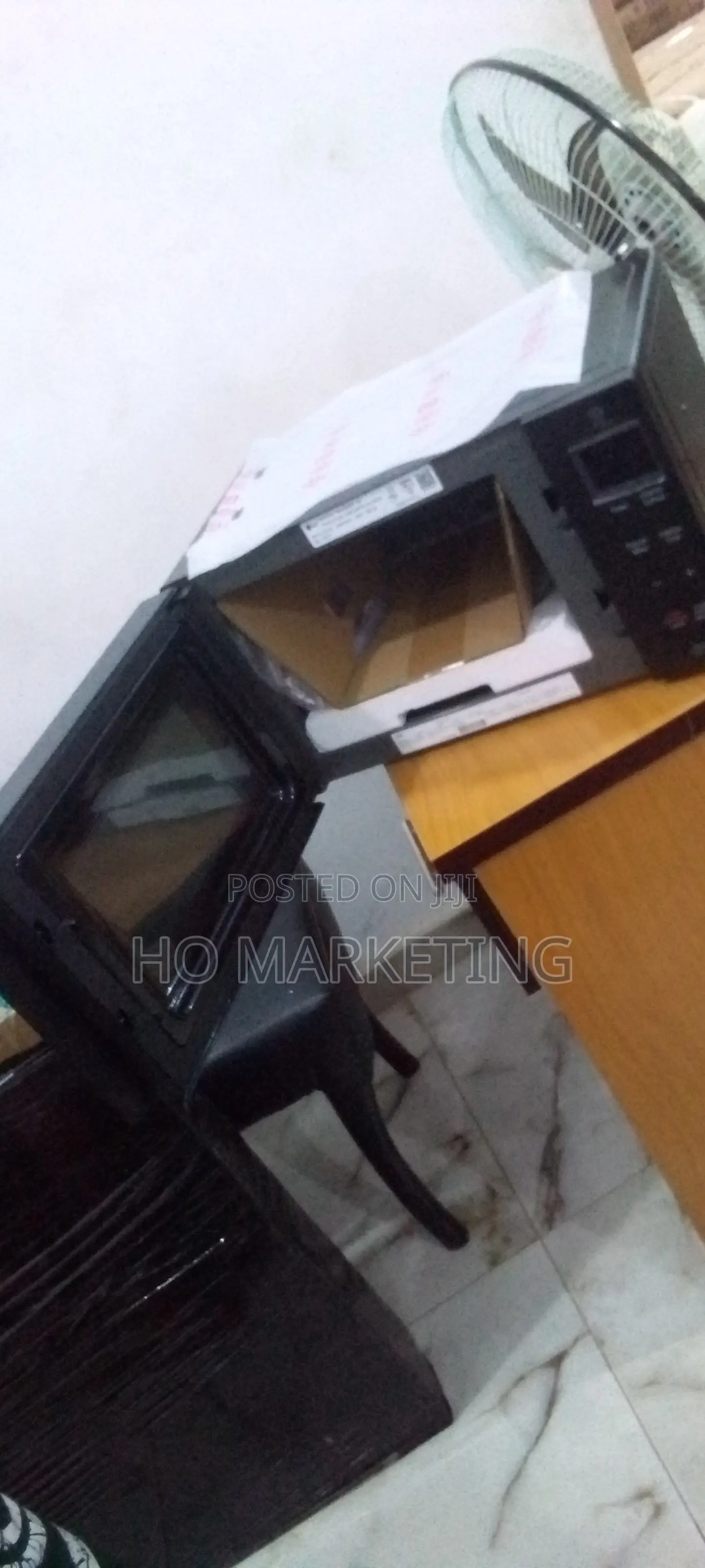 Space Saving LG Microwave Inverter Oven