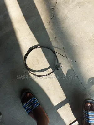 Lexus Es 350 Bonnet Cable 09