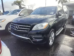 Mercedes-Benz M Class 2013 Black