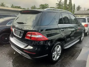 Mercedes-Benz M Class 2013 Black