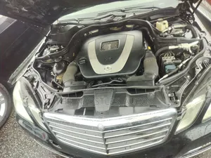Mercedes-Benz E350 2011 Black