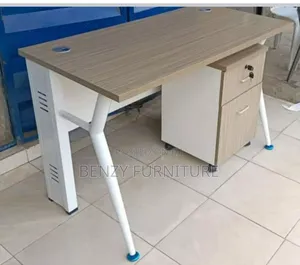 Quality Office Desk With Drawer