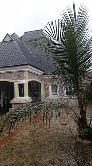 Photo - 4bdrm Bungalow in Port-Harcourt for sale