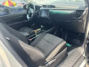 Toyota Hilux Revo Single Cab Petrol 2.7 RWD 2022 White
