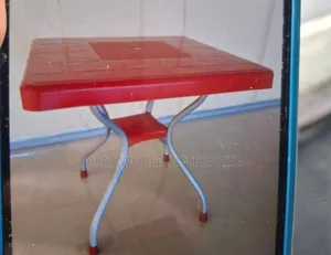 Beautiful Plastic Table for Home Use