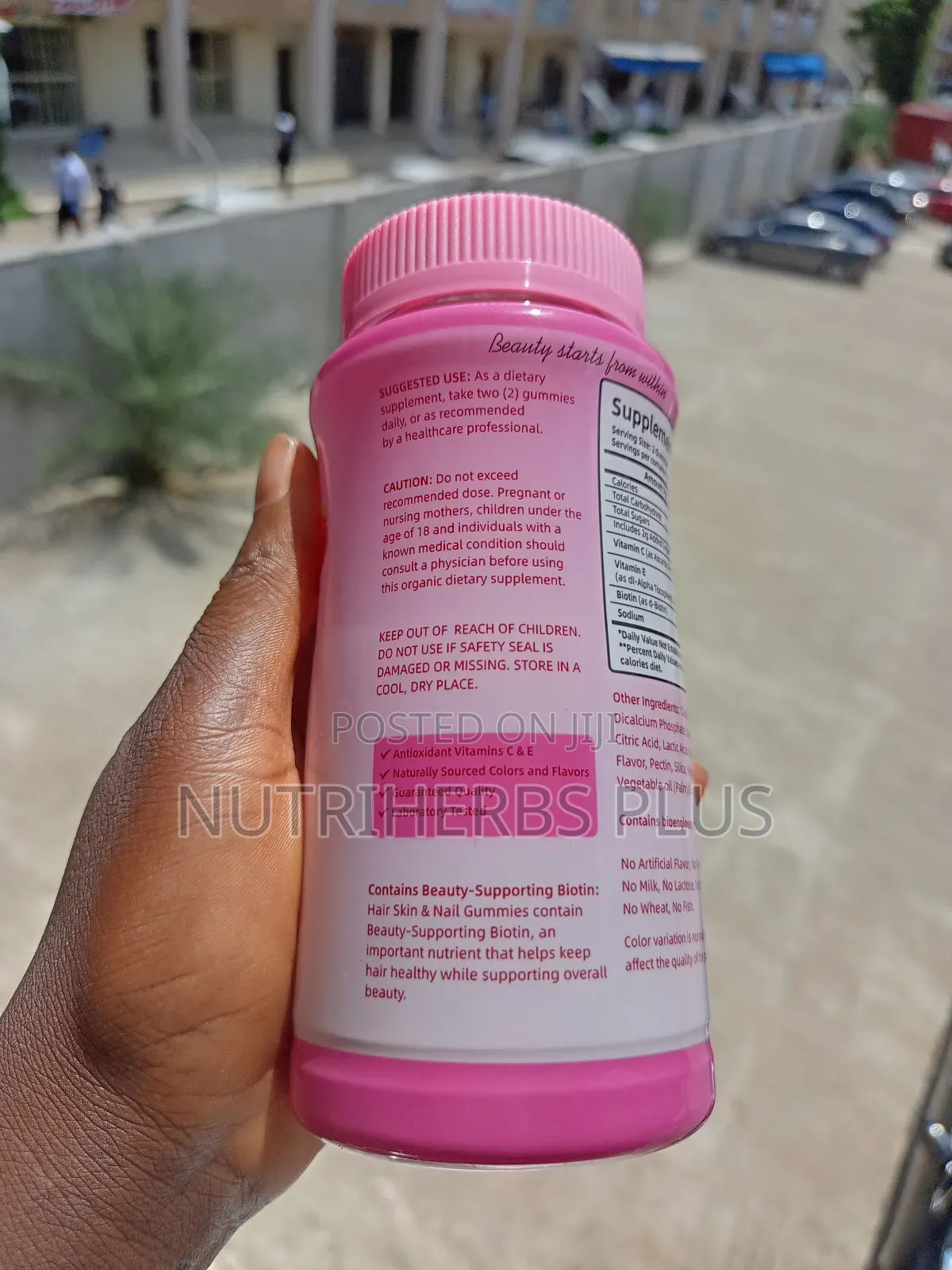Lifeline Skin, Nails and Skin + Biotin Gummies