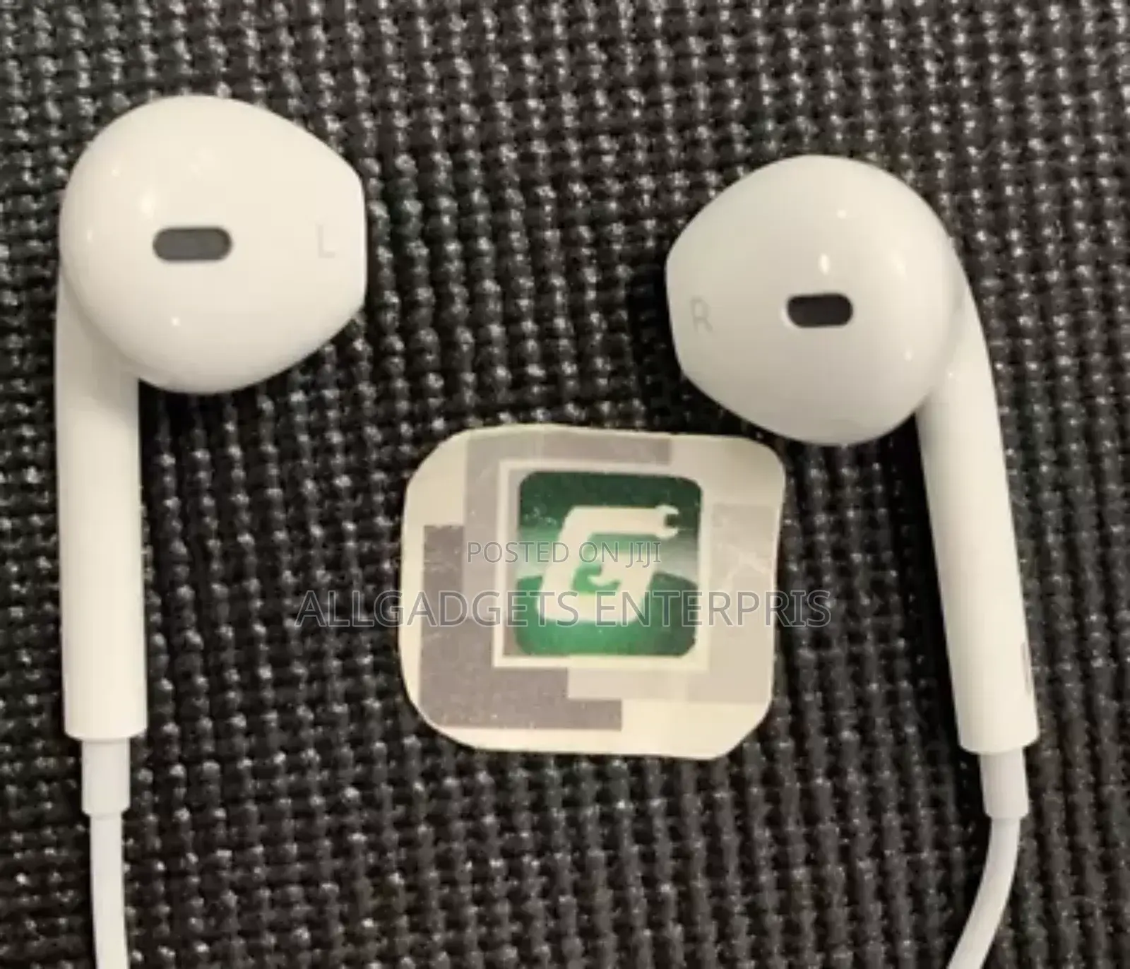 APPLE Earpods W/ USB-C