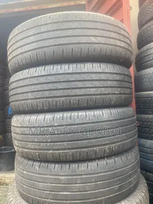 215/65/16 Continental Four Uniform