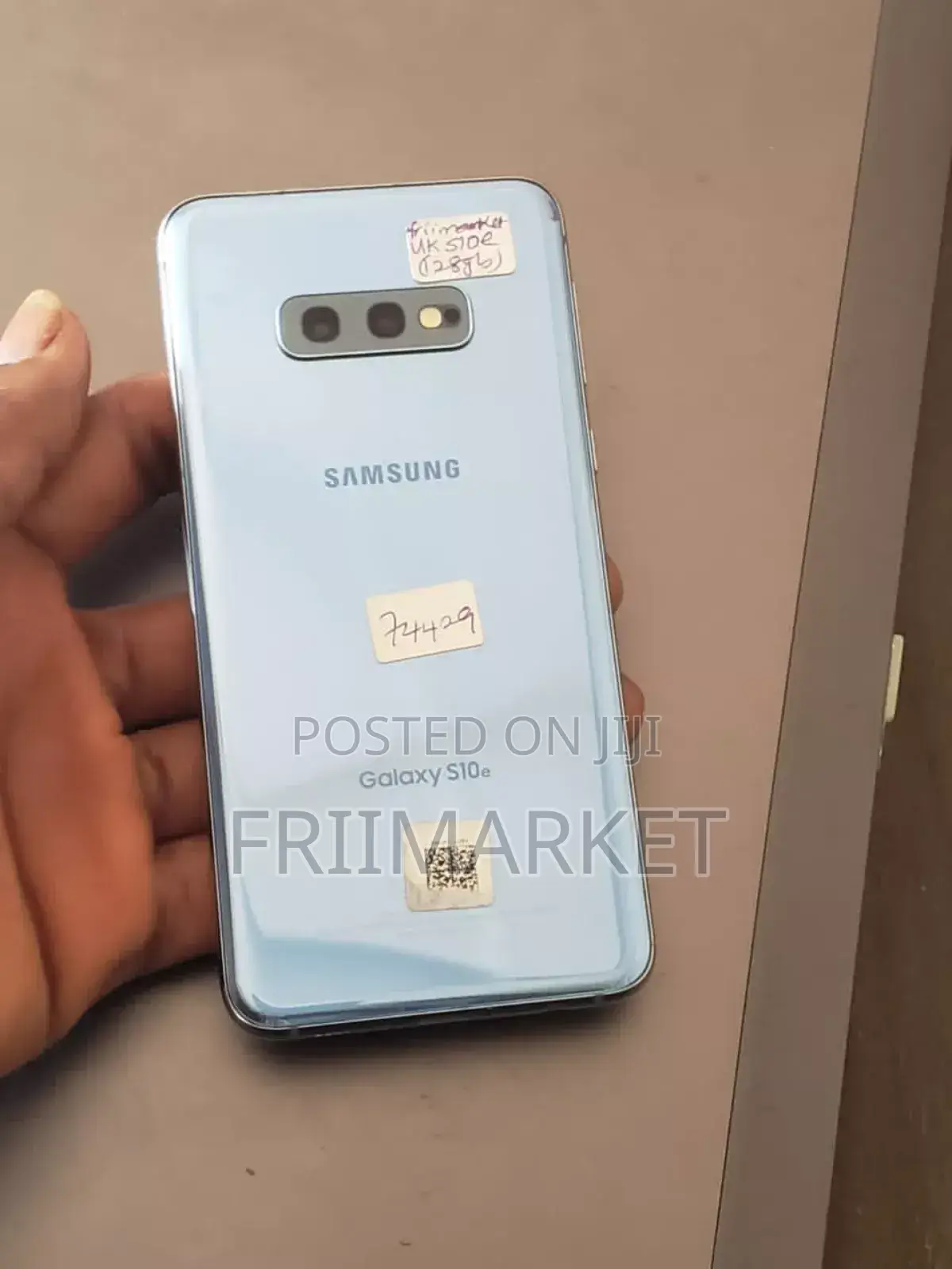 Samsung Galaxy S10e 128 GB Blue