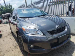 Toyota Matrix 2010 Gray