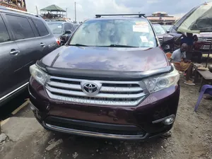 Toyota Highlander Limited 2012 Red