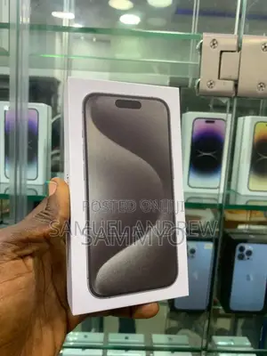 New Apple iPhone 15 Pro Max 256 GB Blue
