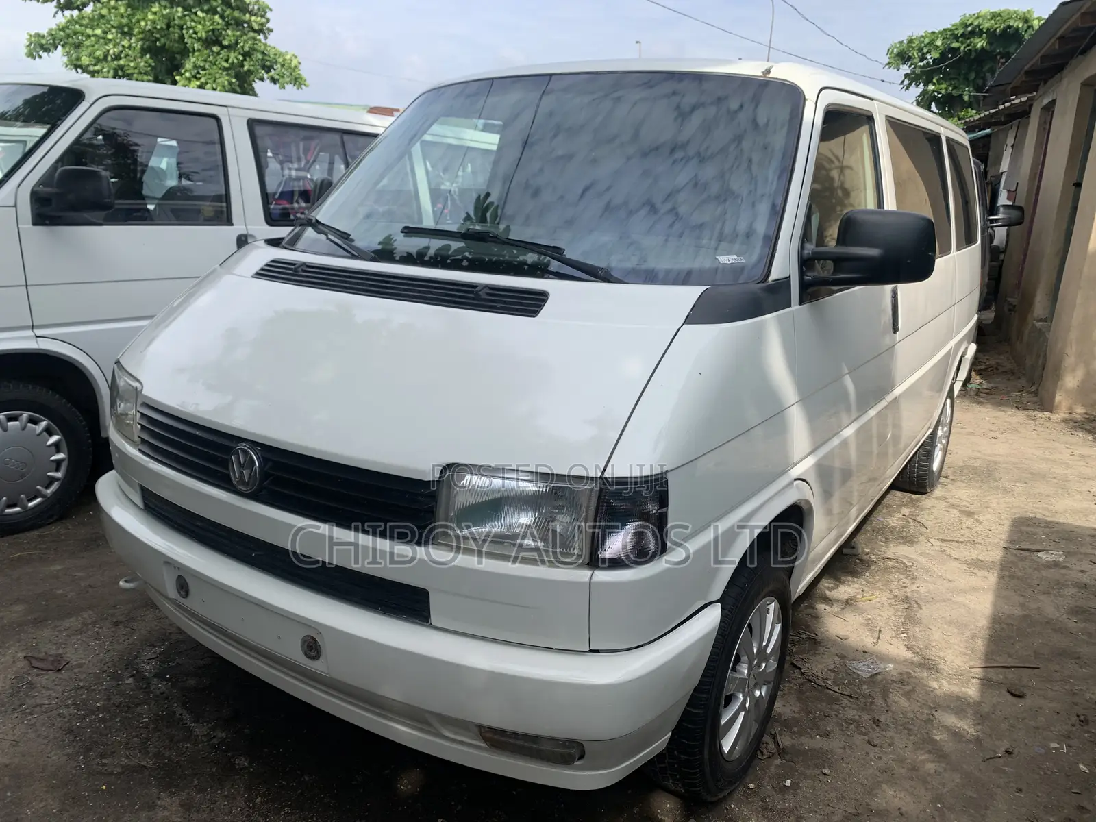 Volkswagen Transporter 2002 White