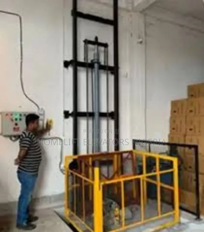 Hydraulic 2ton Warehouse Freight Elevator