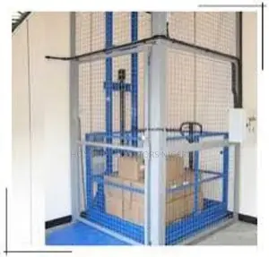Goods Lift With Full Mash