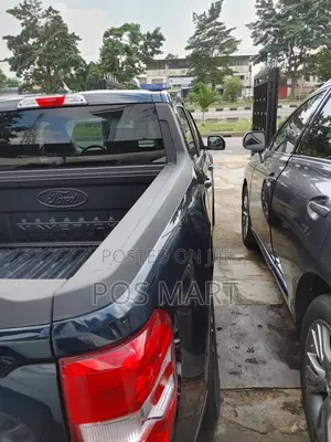 Ford Maverick 2023 Black