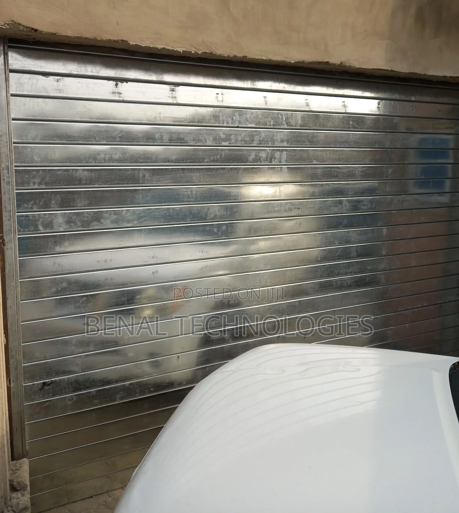 Adjustable Roller Drapes for Garage Doors