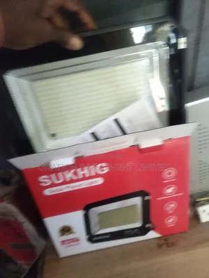 300w Sukhig Solar Floodlight With Remote Control