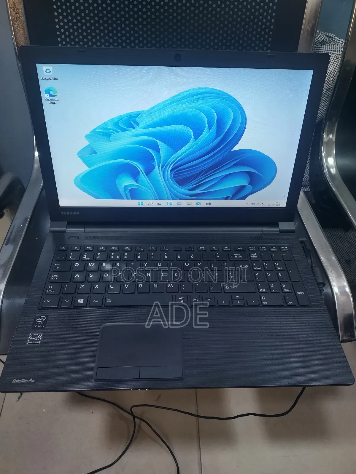 Laptop Toshiba 8GB Intel Core I3 HDD 500GB