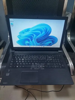 Laptop Toshiba 8GB Intel Core I3 HDD 500GB
