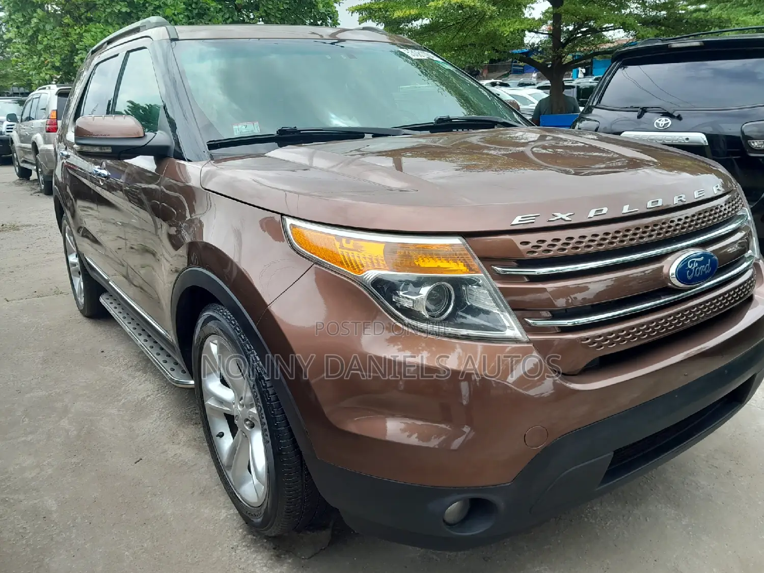 Ford Explorer 2015 Brown