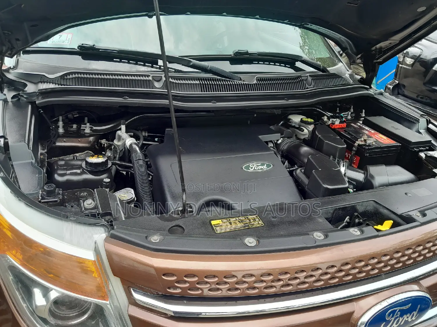 Ford Explorer 2015 Brown