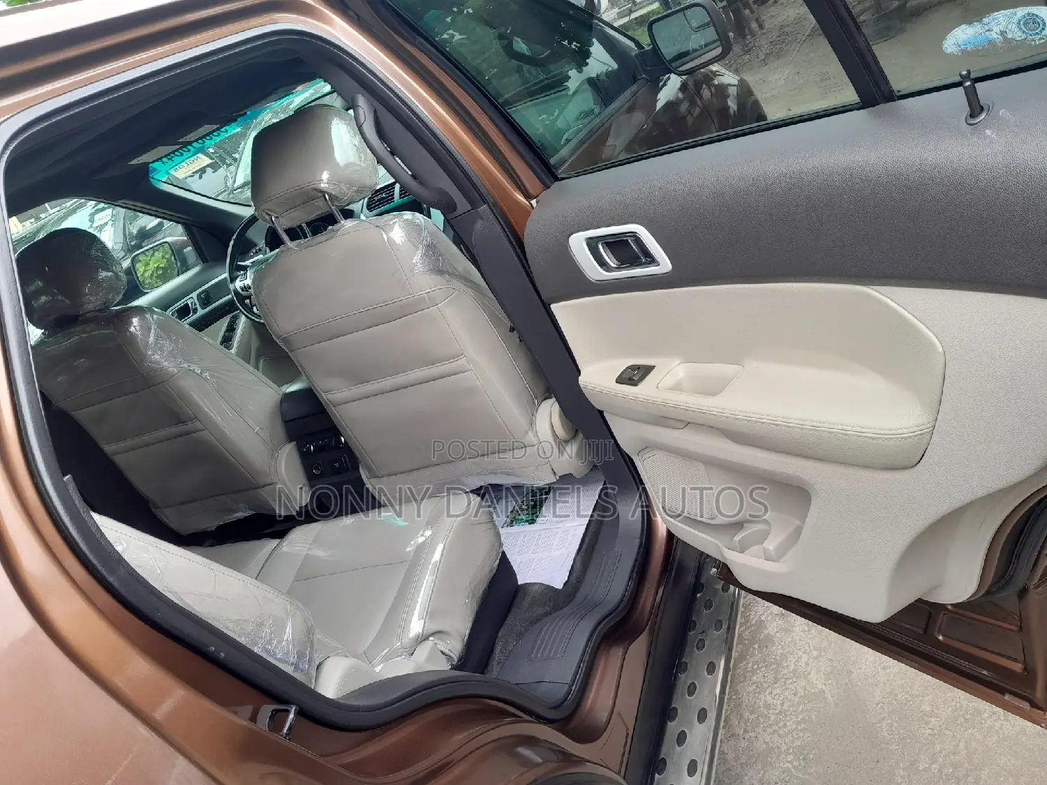 Ford Explorer 2015 Brown