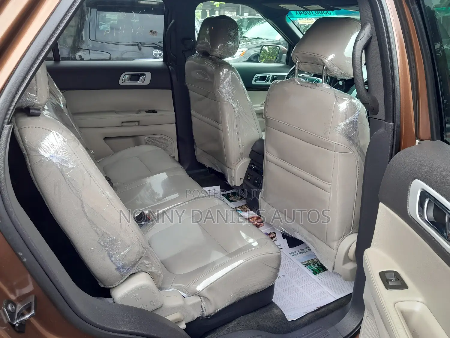 Ford Explorer 2015 Brown