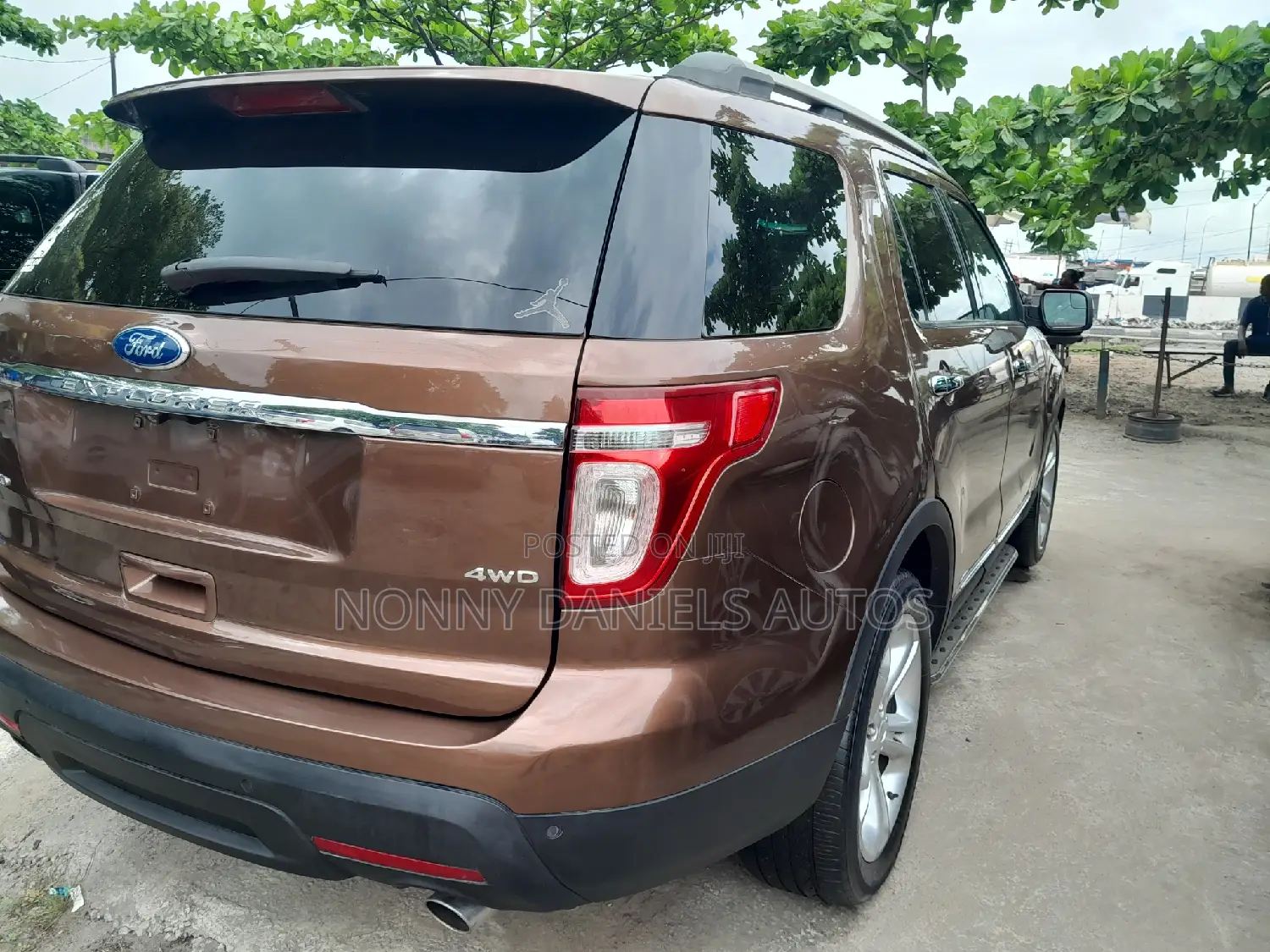 Ford Explorer 2015 Brown