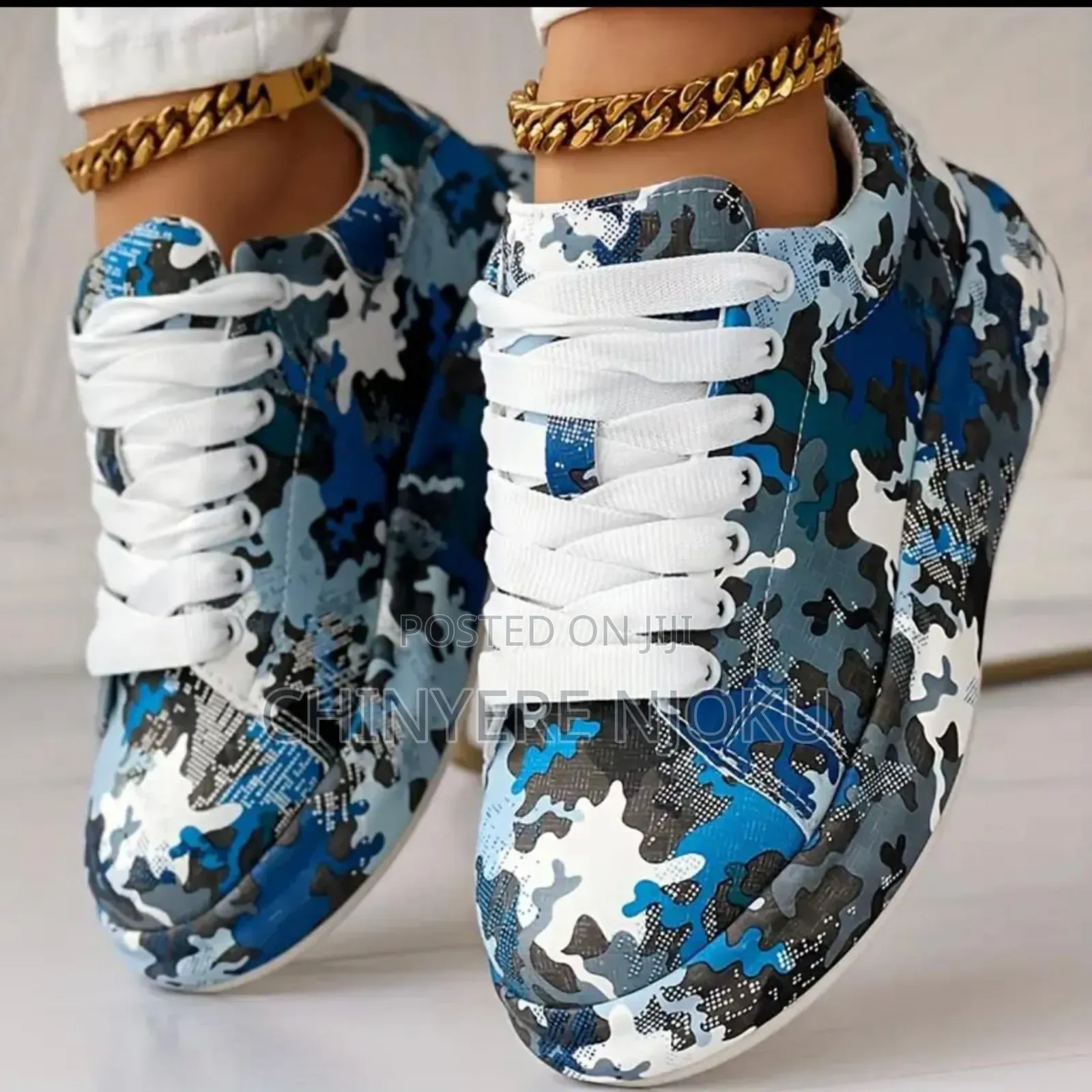 Unisex Sneakers