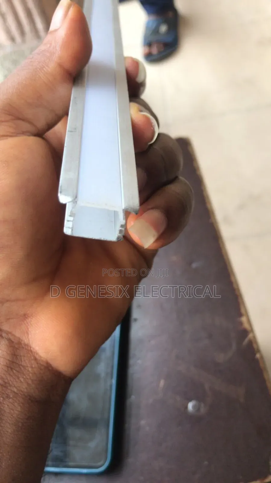 Profile Lightening Fitting
