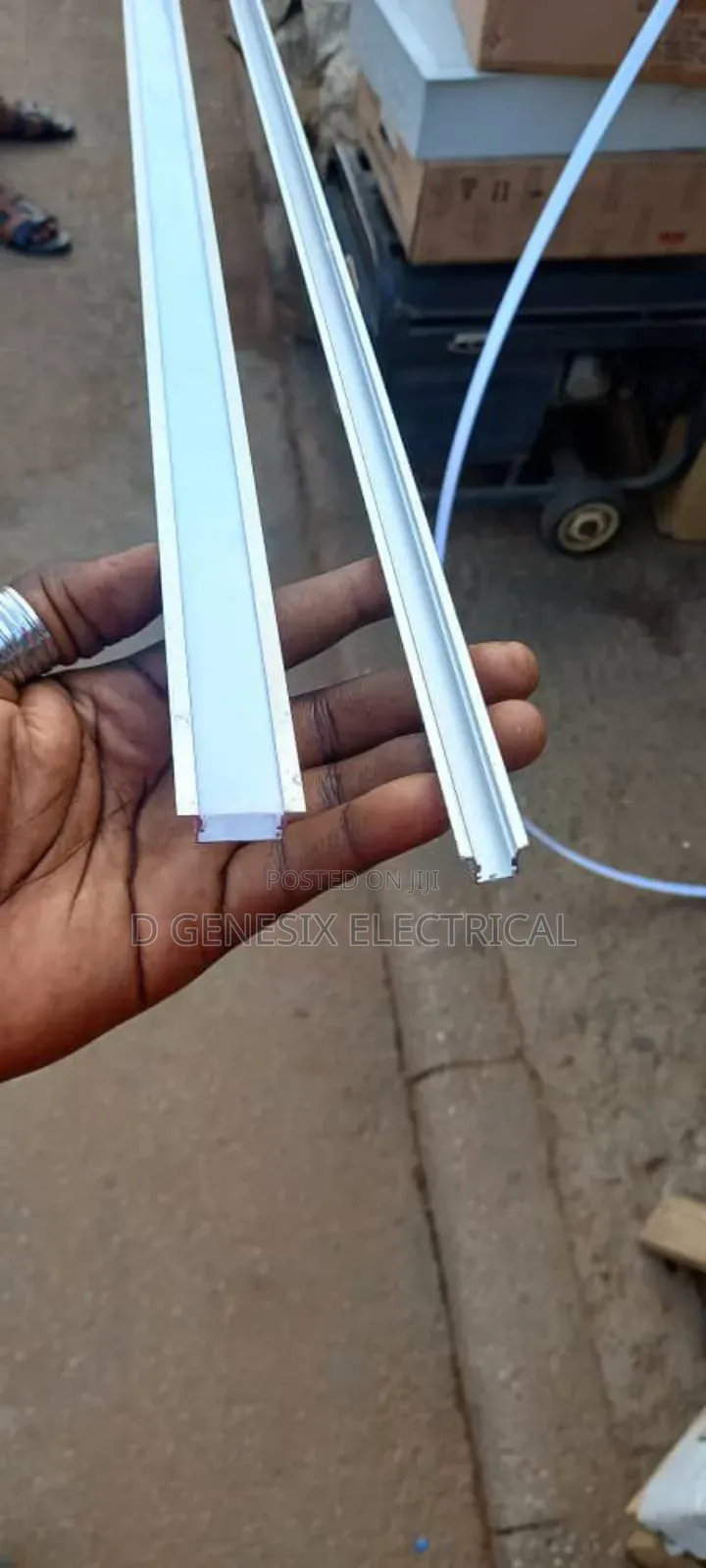 Profile Lightening Fitting