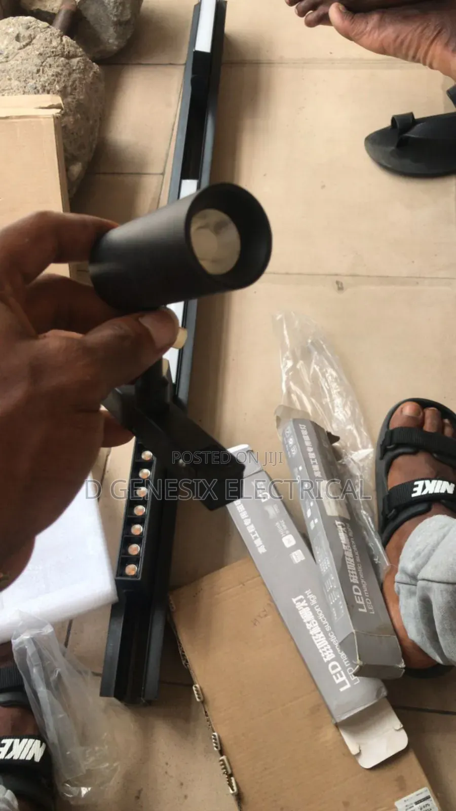 Magnetic Lightening