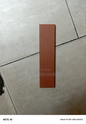 Photo - High Quality Vietnam Bricks Tiles