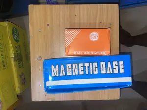 Dial Gauge With Magnetic Base
