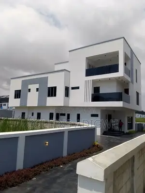 5bdrm Duplex in Vgc Lekki for sale