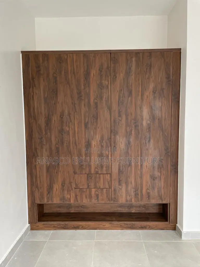 Wardrobe Closet