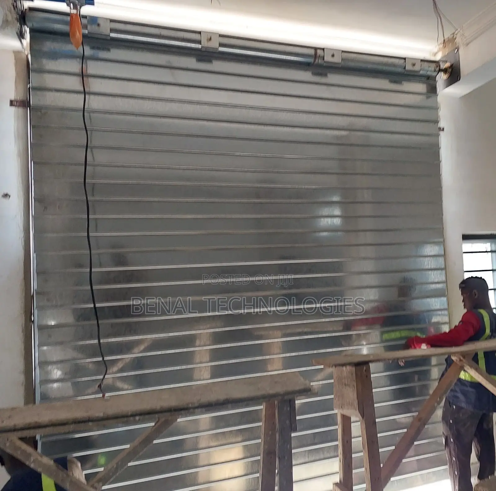 Roller Shutters: Automatic Sensor Garage Doors