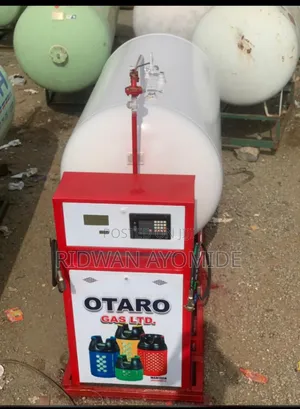 LPG Gas Tank and Dispenser
