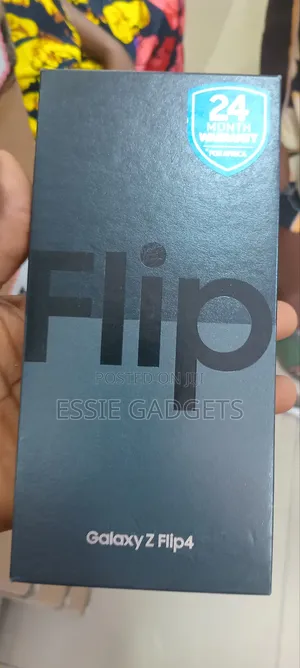 New Samsung Galaxy Z Flip4 512 GB Black