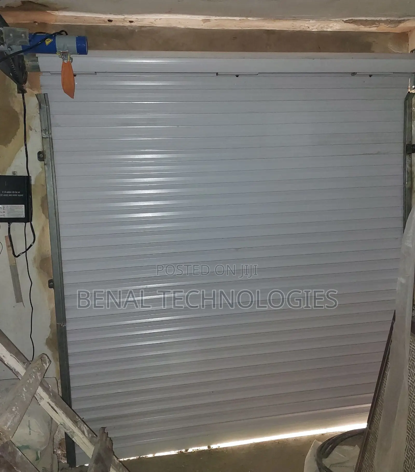 Service for Remote-Responsive Garage Doors
