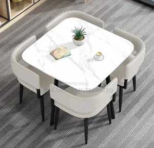 4 Seater Dinning Table