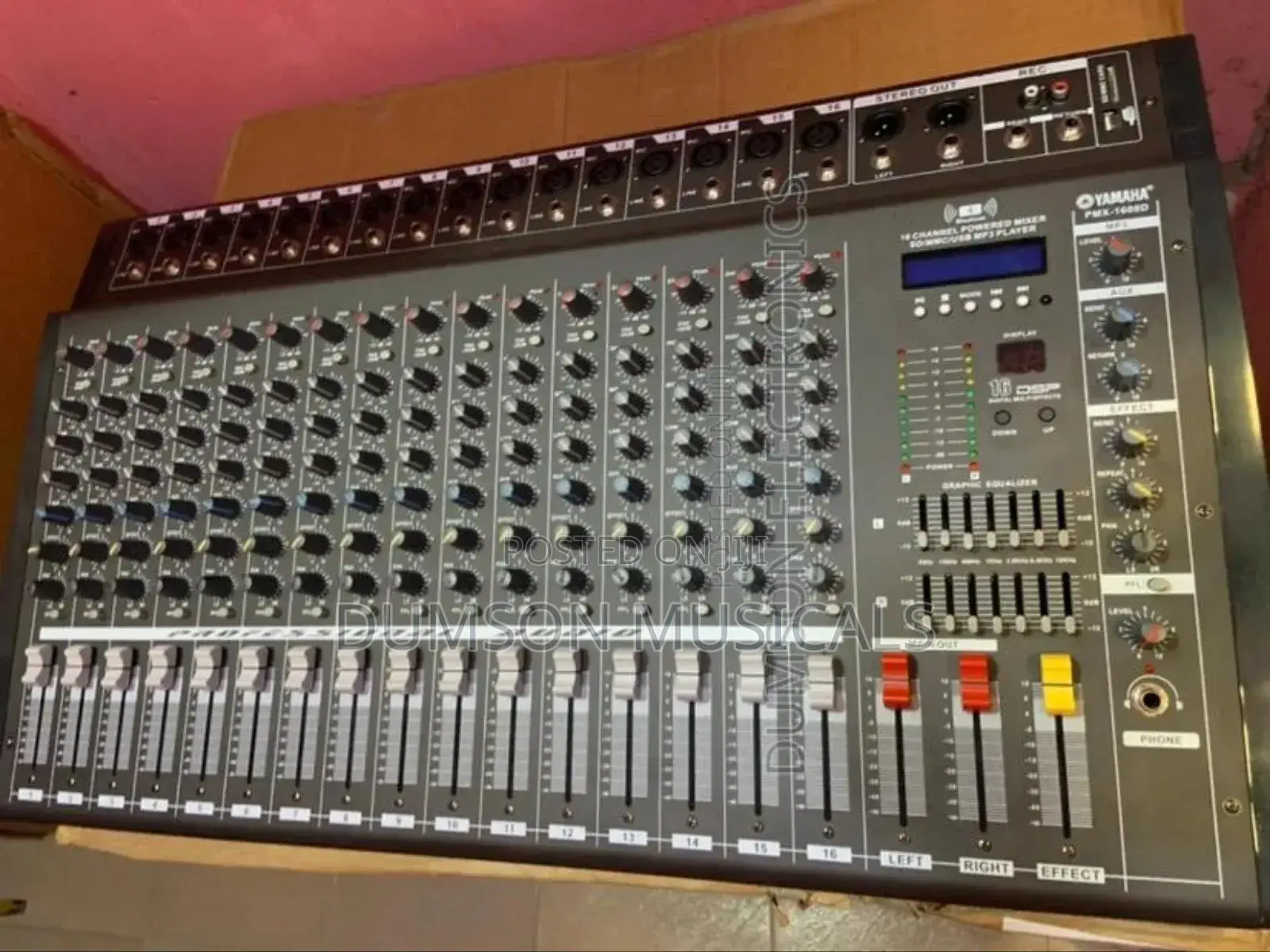 Yamaha 16 Channel Powered Mixer
